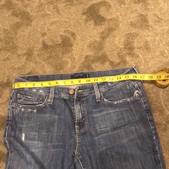 Levis - Picture 2 of 4